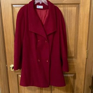 Checkout Coat Size 2X. In good condition